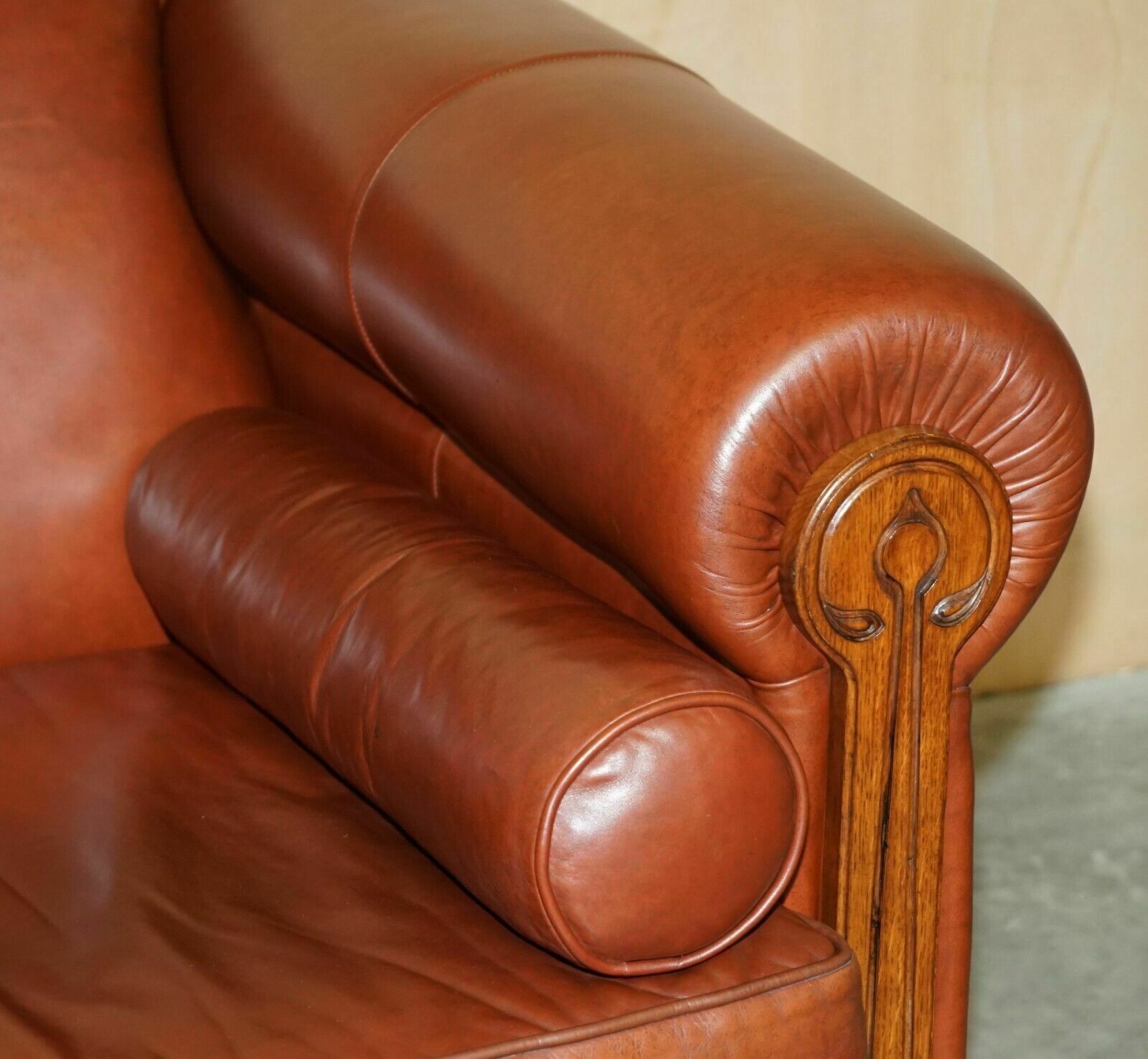 photo vintage Vintage Chestnut Brown Leather Liberty's Art Nouveau Club Sofa Carved Wood Frame