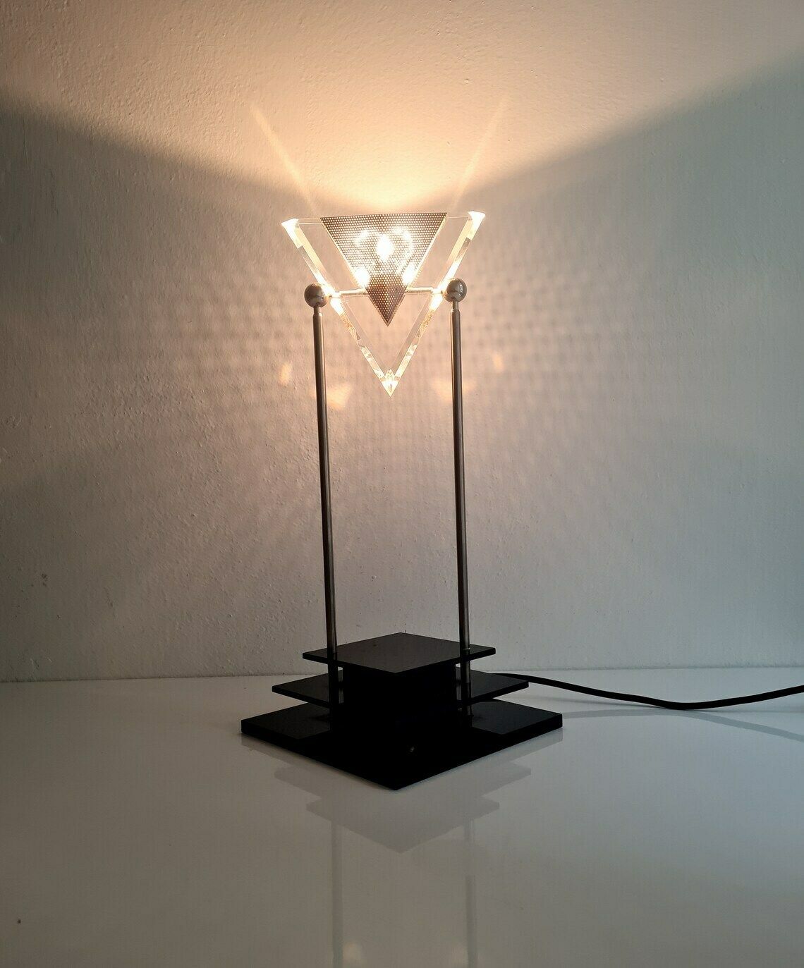 Vintage Delightful Postmodern Design Telescopic Halogen Desk Lamp photo vinterior