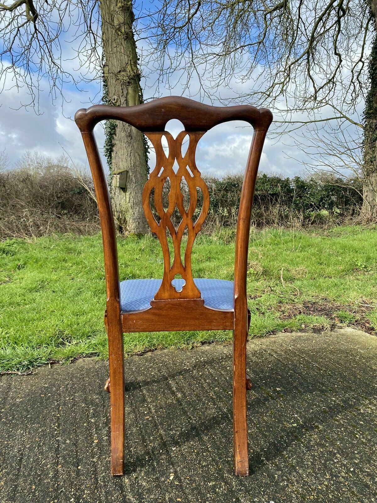 photo for sale Set Of Six Large Antique Chippendale Style Mahogany Dining Chairs Inc 2 Carvers