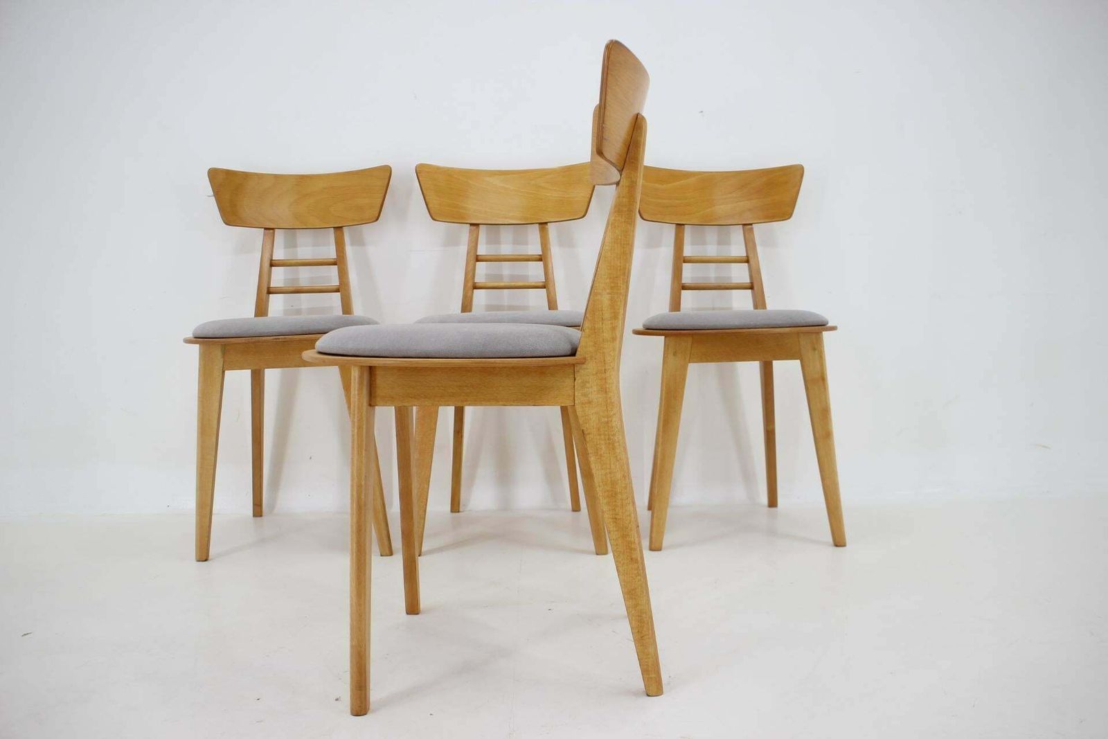 1980s Set Of Four Dining Chairs By Tonne, Czechoslovakia photo vinterior