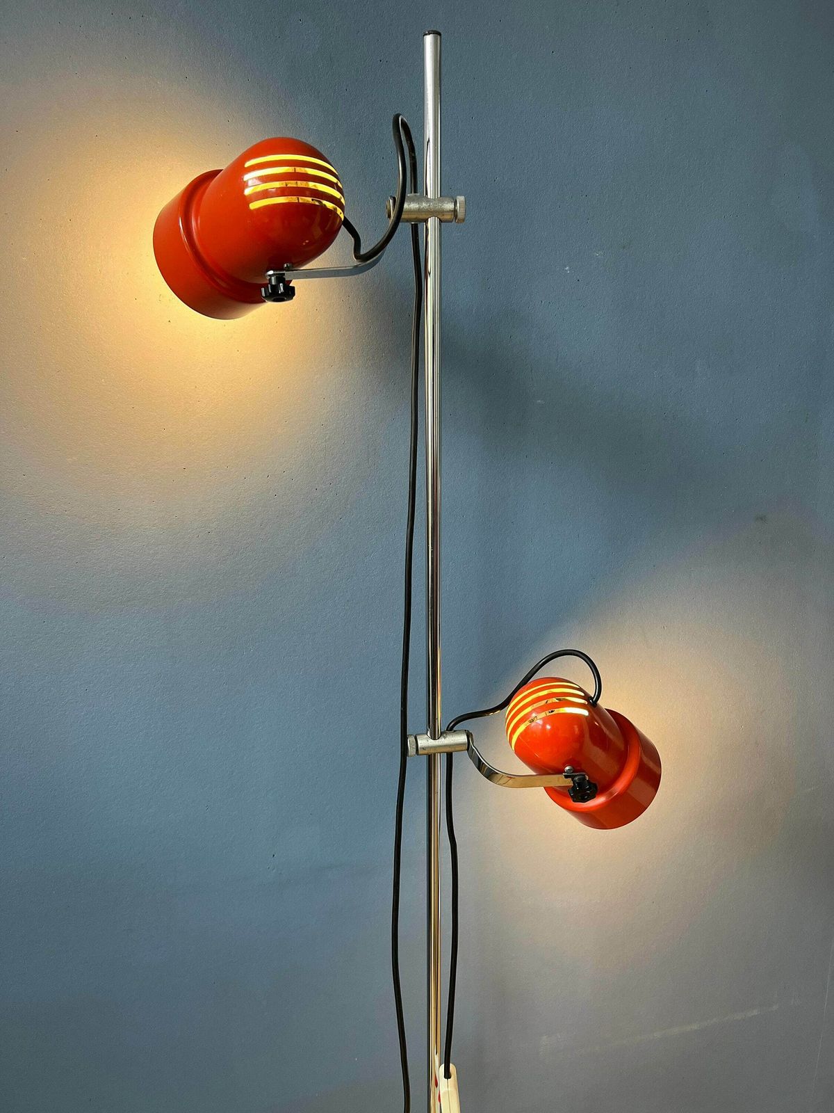 Rode Mid Century Space Age Vloerlamp photo Verlichting
