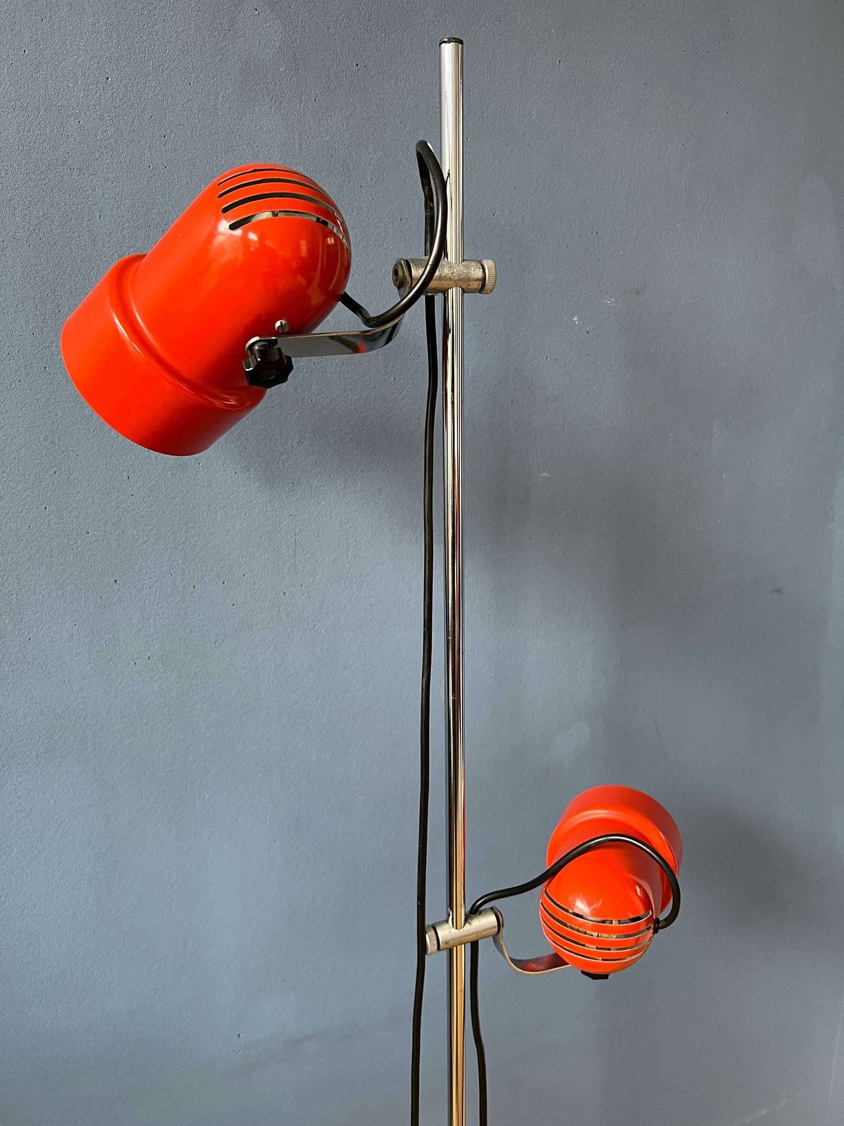 Rode Mid Century Space Age Vloerlamp photo vinterior