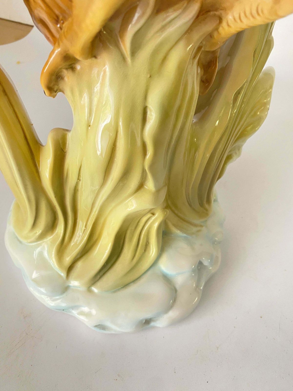 Large 20th Century Ceramic Flying Duck In The Style Of Delphin Massier Brown.. photo vintage