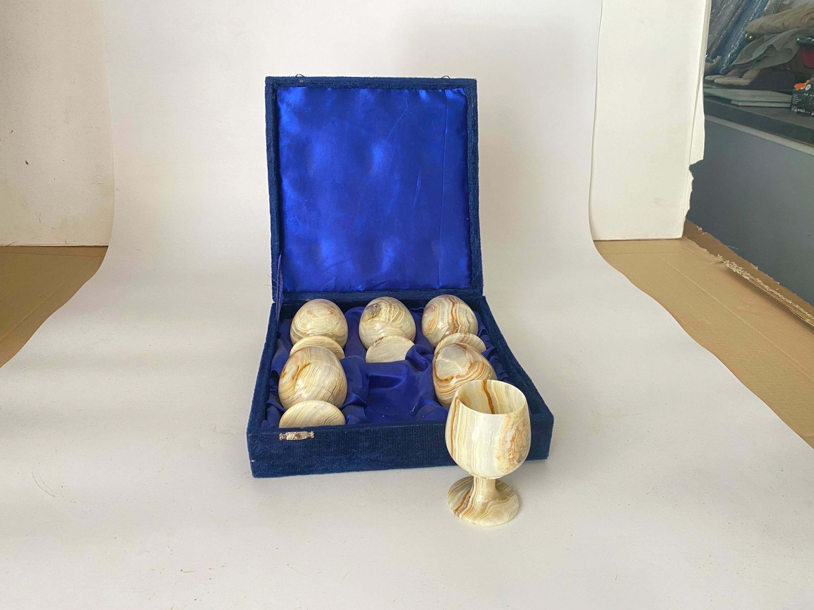 photo vinterior Glasses In Onyx In Beige Color In Their Original Box France 1940 Set Of 6