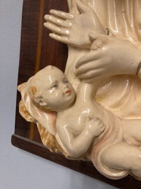 Ancient Madonna In Polychrome Majolica, Tuscan Manufacture From Signa. photo buy