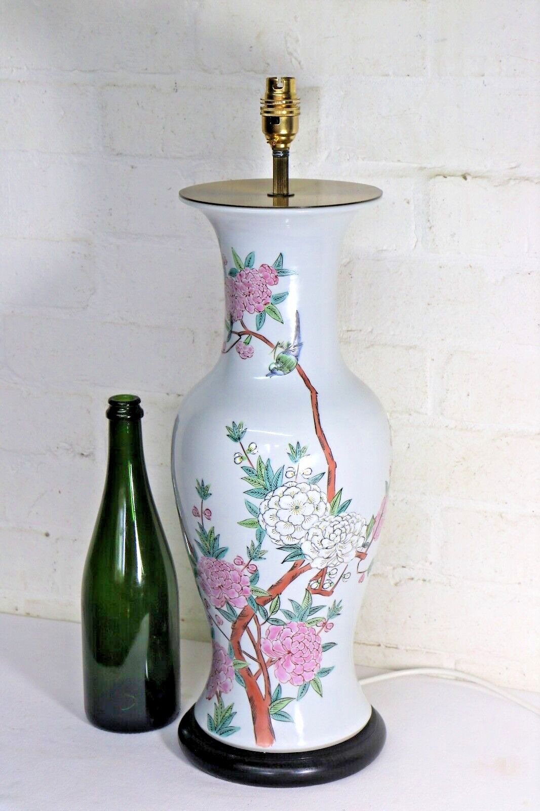 Table Lamp Vintage Large White Kutani Oriental Japanese Ceramic Lamp 1960's Vg