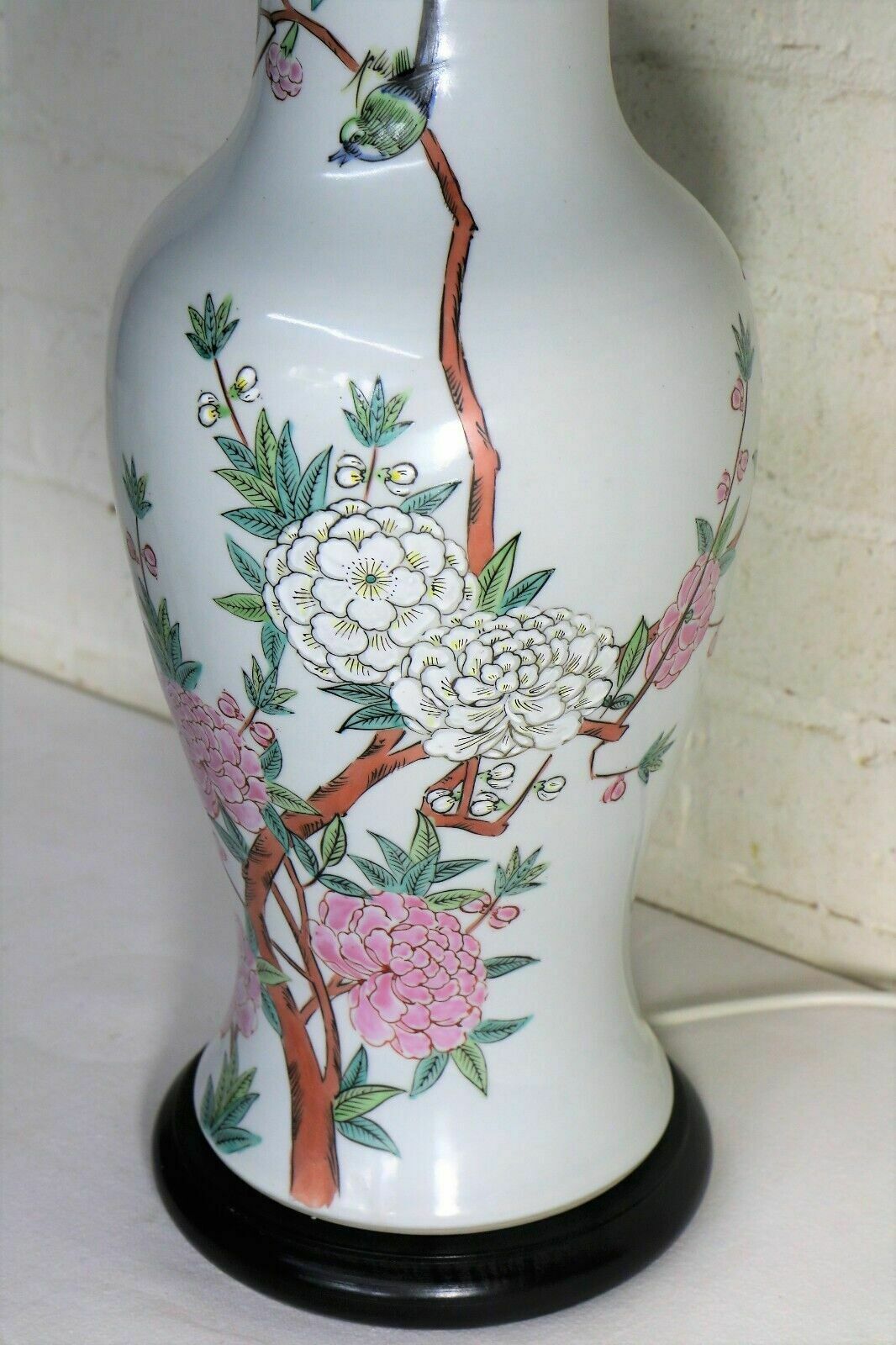 Table Lamp Vintage Large White Kutani Oriental Japanese Ceramic Lamp 1960's Vg photo 145.0