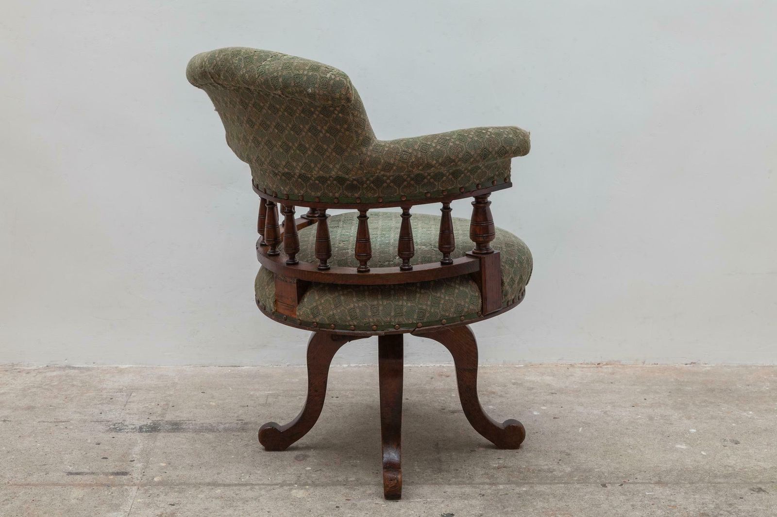 Antique Desk Swivel Captains Chair photo 1740.0
