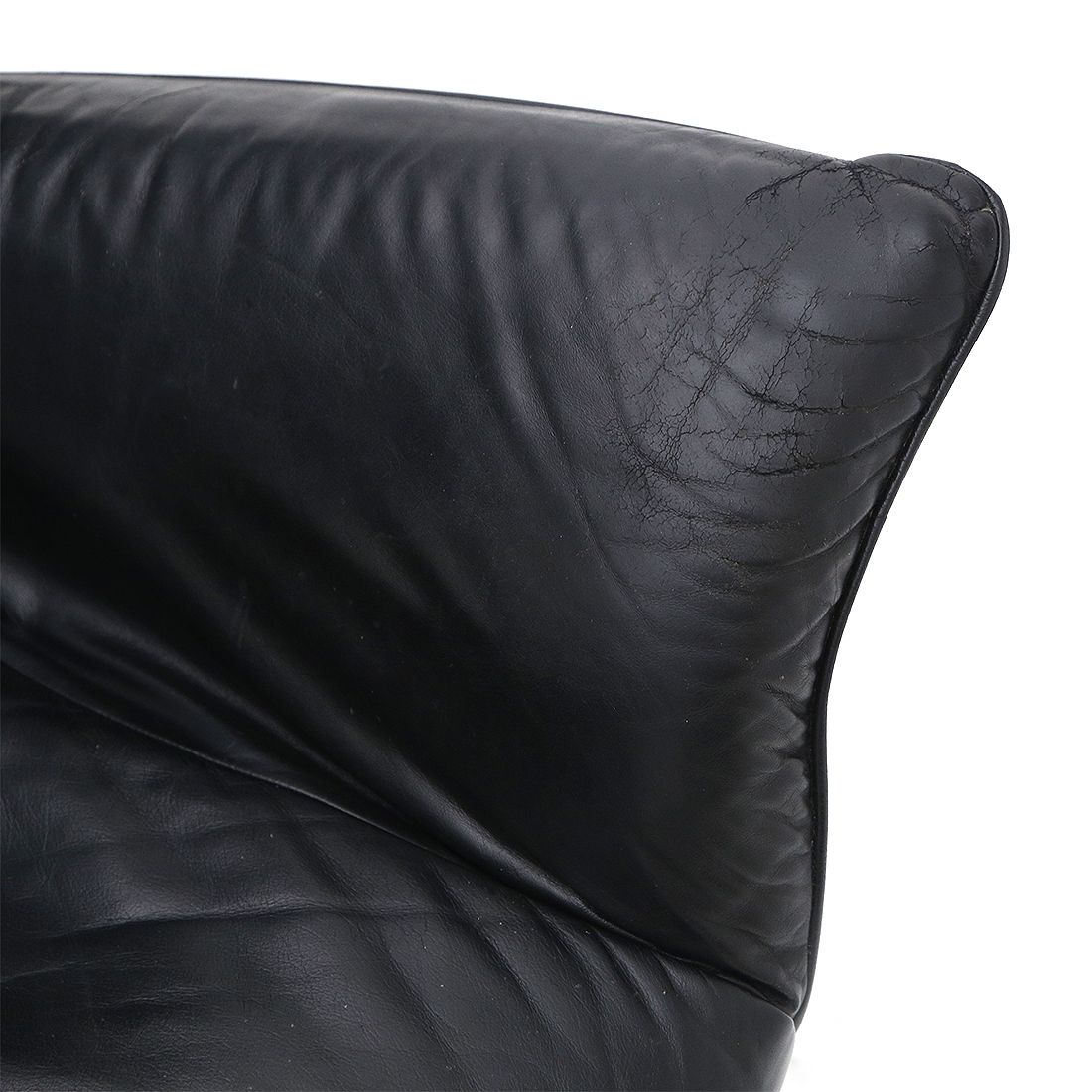 photo buy Pair Of Reclining Black Leather Armchairs, 1970s