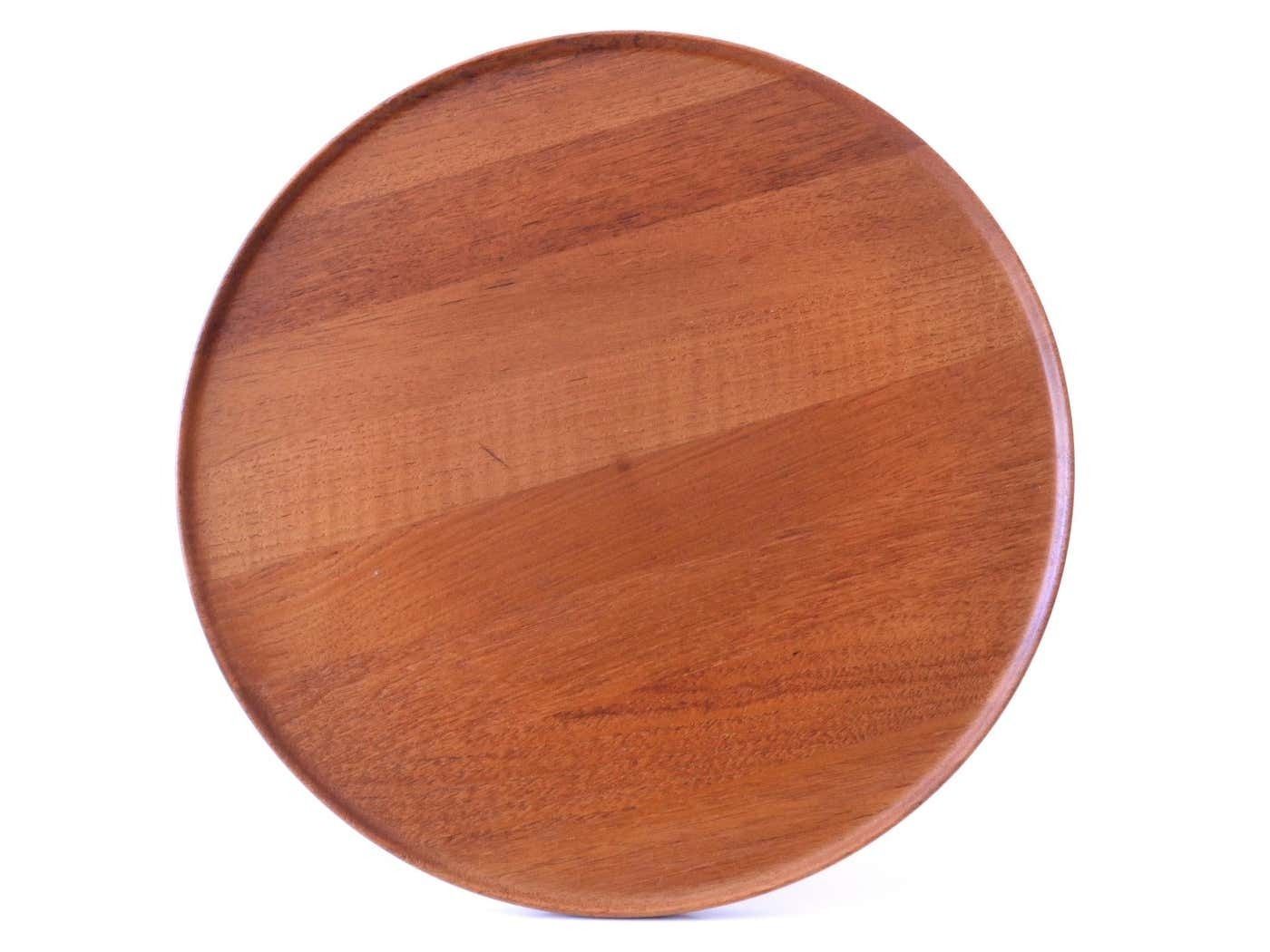 photo vinterior Elegant Mid Century Modern Teak Side Table By Hans C. Andersen For Artek 1960s