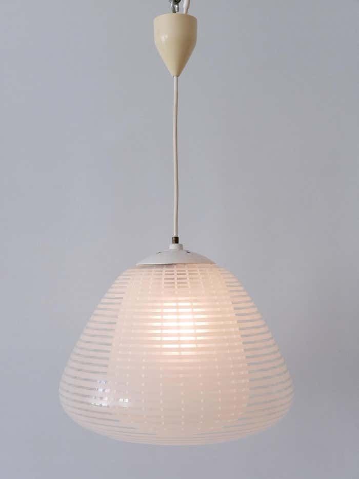 Rare Mid Century Pendant Lamp "München" By Wilhelm Wagenfeld For Peill & Putzler photo vinterior