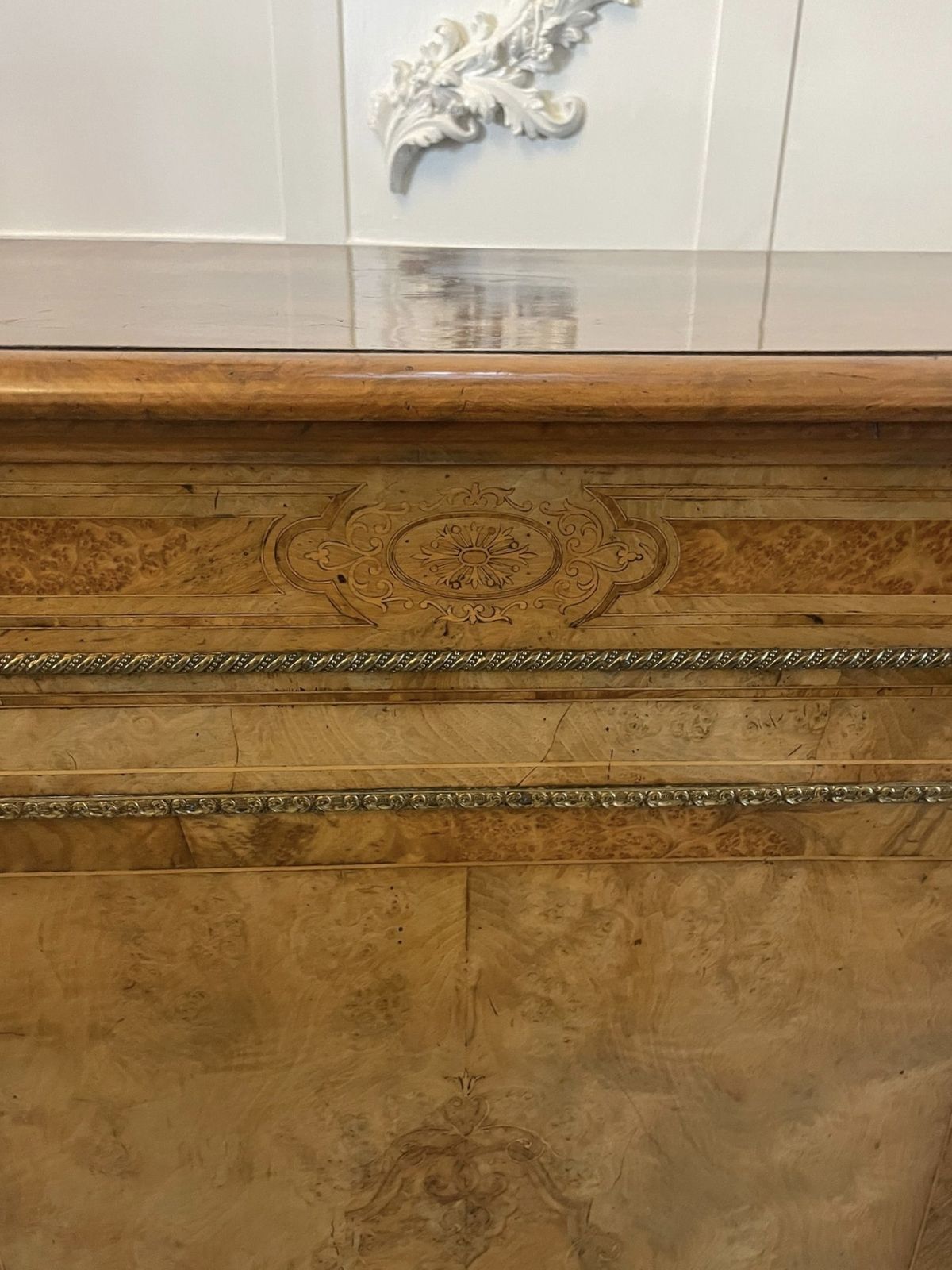 Outstanding Quality Antique 19th Century Burr Walnut Inlaid Credenza/Sideboard photo 7950.0