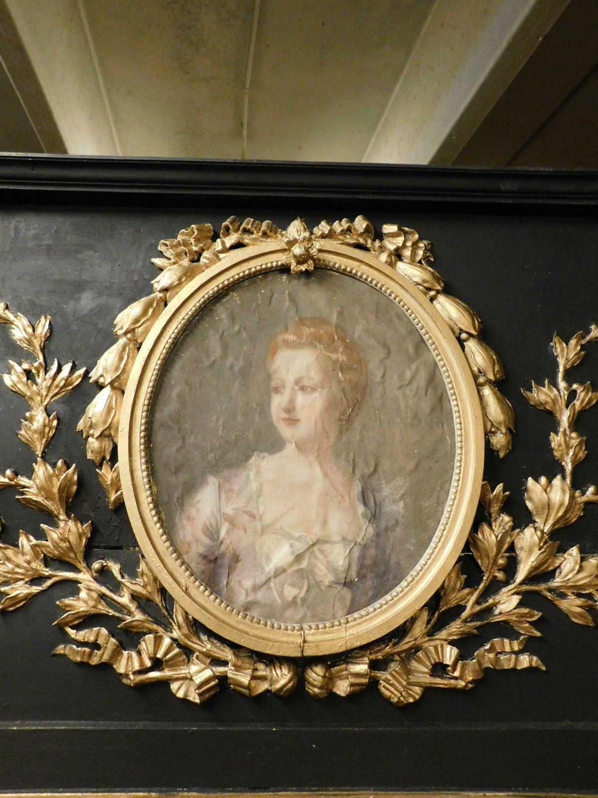 Big Mirror Black Lacquered Wood, Gilded Carvings And Painting Dame, Italy photo vinterior