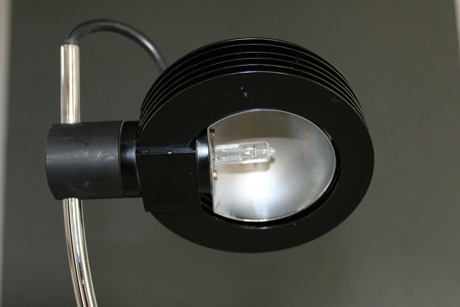 Meblo Guzzini Table Lamp By Bruno Gecchelin/Model Wing/Space Age Lamp/Italian Design Desk Lamp/ 1970's/Iguzzini/Retro Lamps/Vintage Lamp photo vinterior