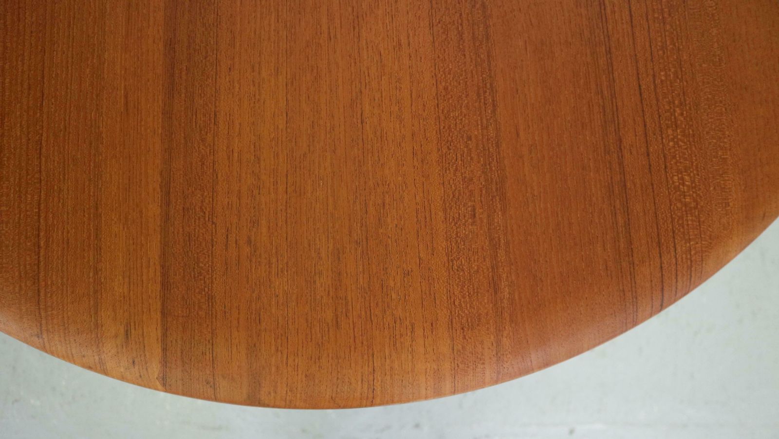 photo buy Peter Hvidt& Orla Mølgaard Nielsen Teak Round Coffee Table For France& Son, 1950