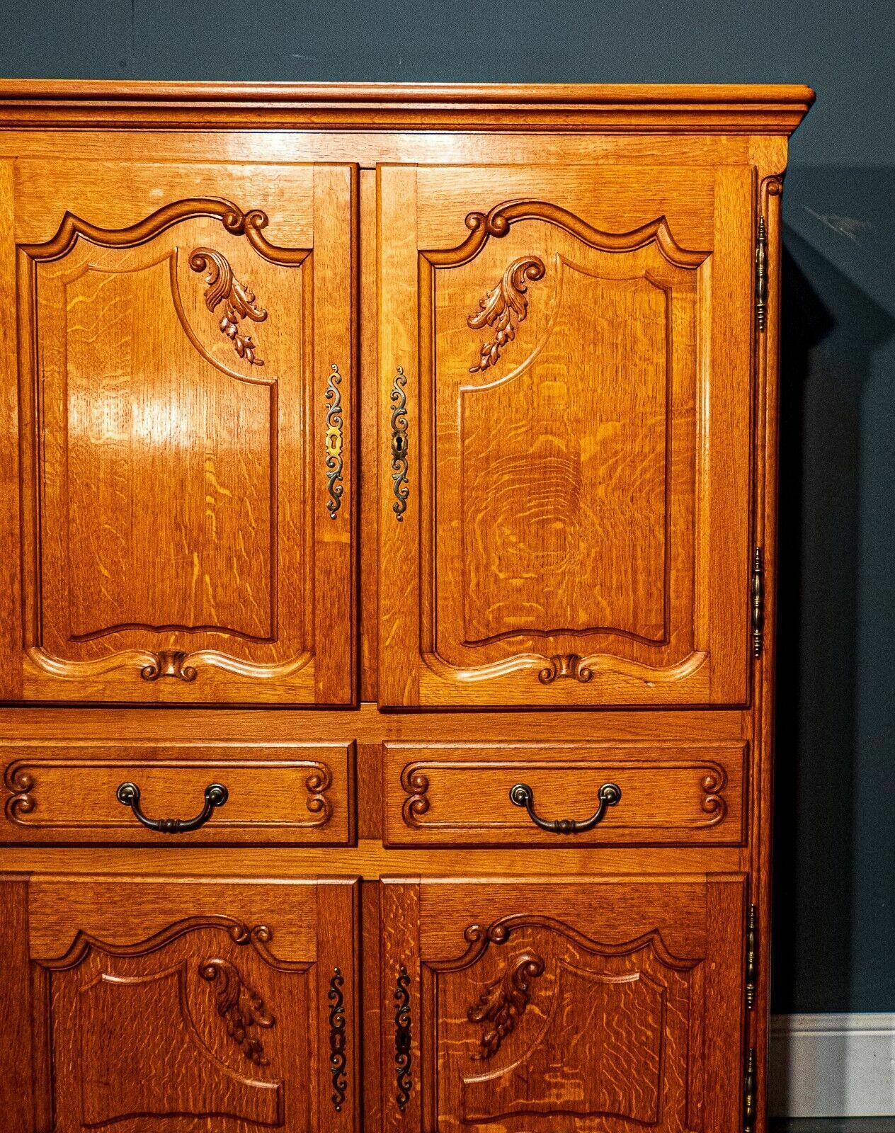 Large French Honey Oak Louis XV 6 Door Side Cabinet Internal Lights   B06 23 photo Furniture