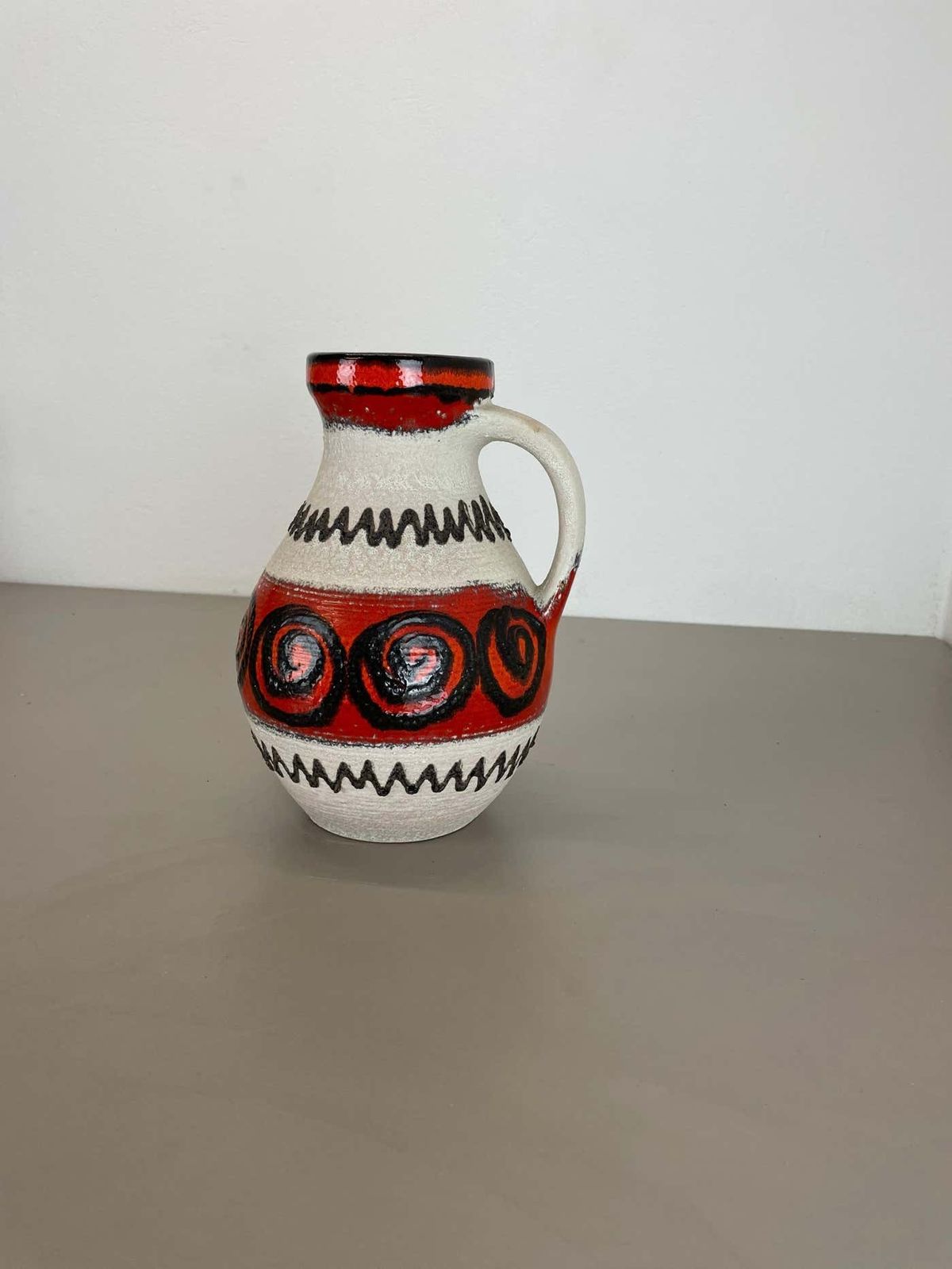 Red White Ceramic Brutalist Vase Fat Lava Carstens Tönnieshof, Germany, 1970s photo Home Decor