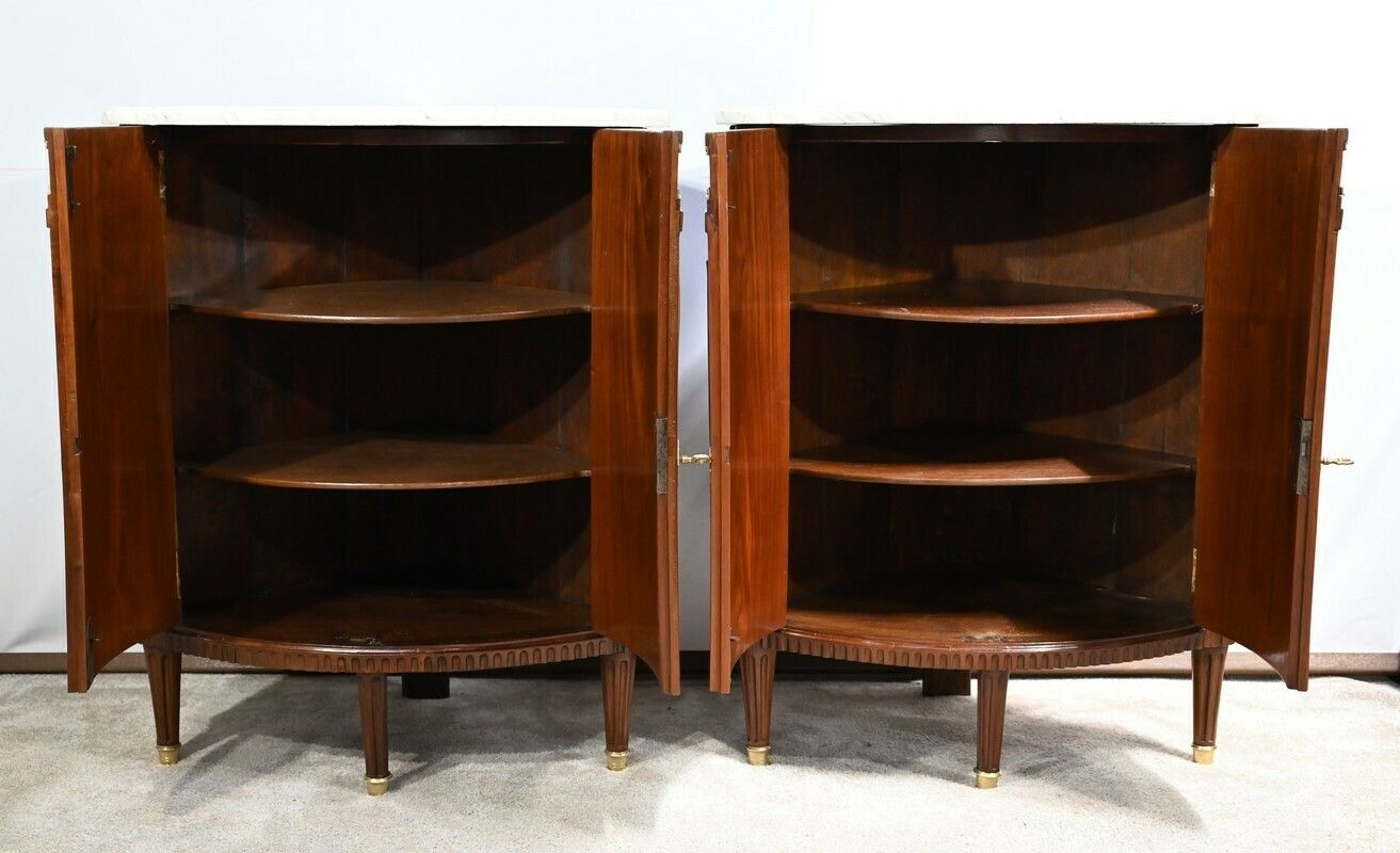 Pair Of Mahogany Corners, Louis XVI – 18th Century photo Furniture