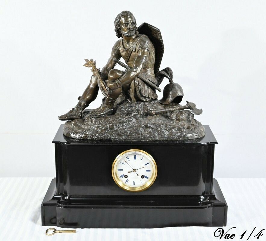 Borne Clock In Marble And Bronze, Stamped Viel & Delrue – Late 19th Century photo 1869.45