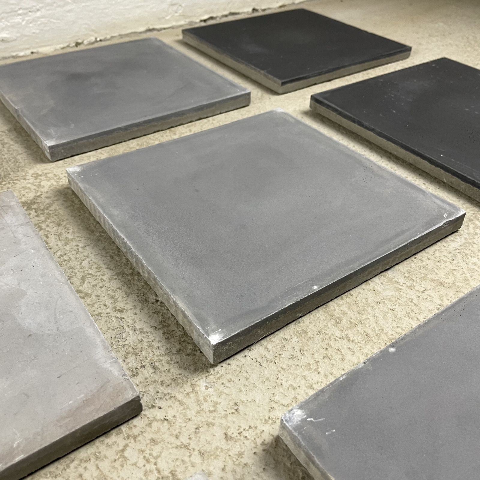 Batch Of 7.5 Square Metres Of Mixed Colour Emery & Cie Floor Tiles photo vintage