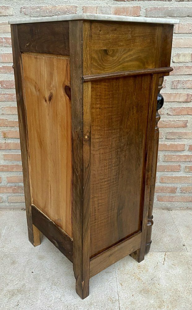 photo vinterior Early 20th Century French Walnut Nightstands With One Drawer And Marble Top, 1920s, Set Of 2