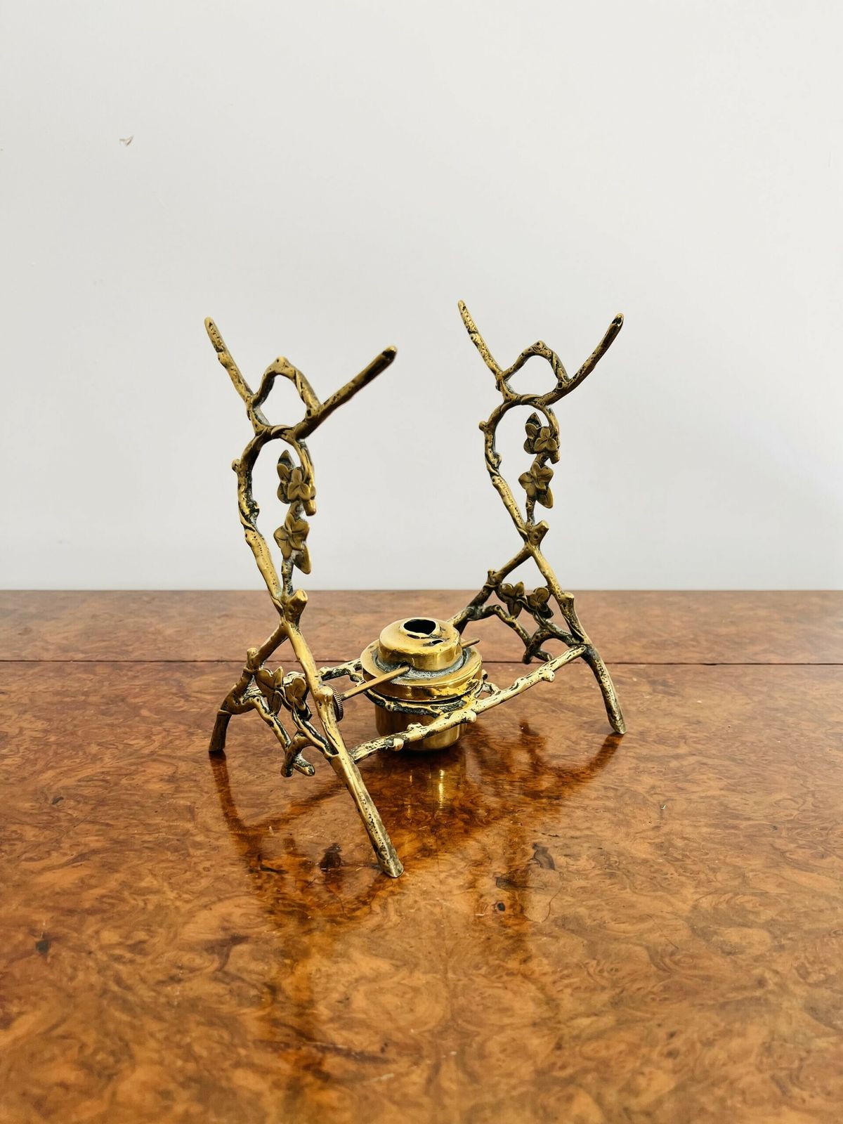 Victorian Quality Brass Spirit Kettle And Stand photo vinterior