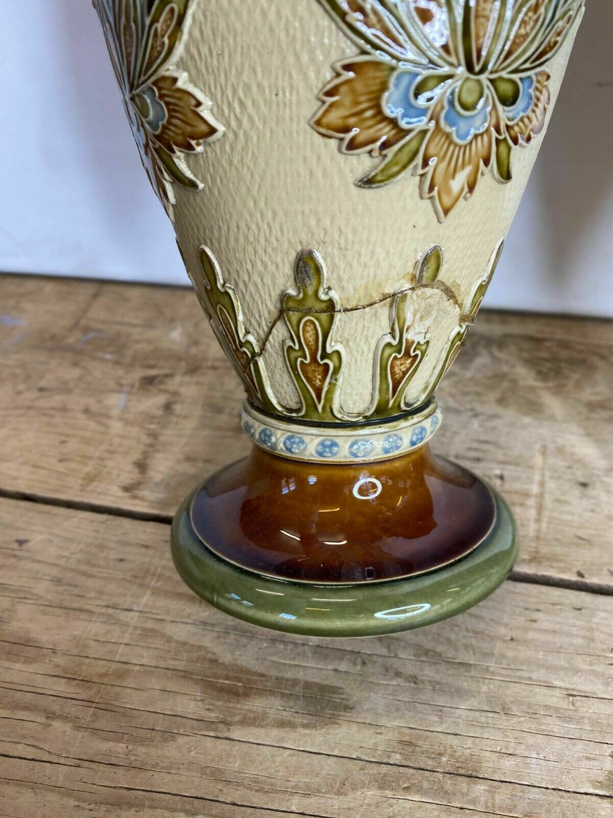 Pair Of Seltene Grooved Vases Villeroy & Boch Mettlach 2505   One Repaired photo 180.0