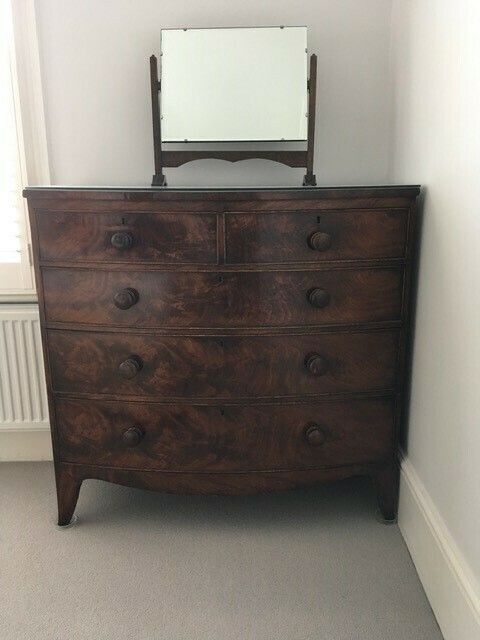 George 111 Bow Fronted Chest Of Drawers