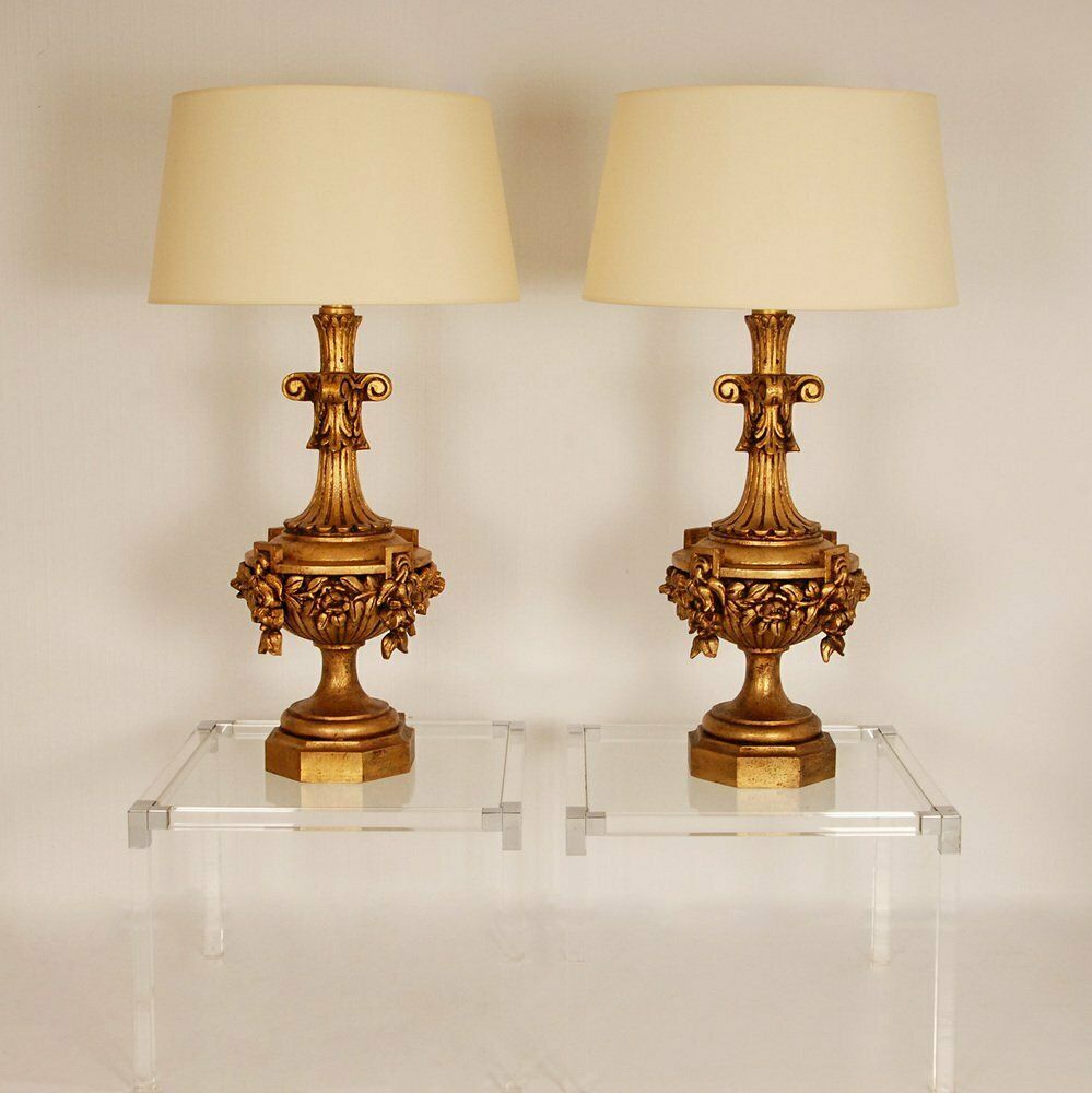 2750.0 Neoclassical Italian Lamps In Carved Gold Giltwood, Set Of 2 photo
