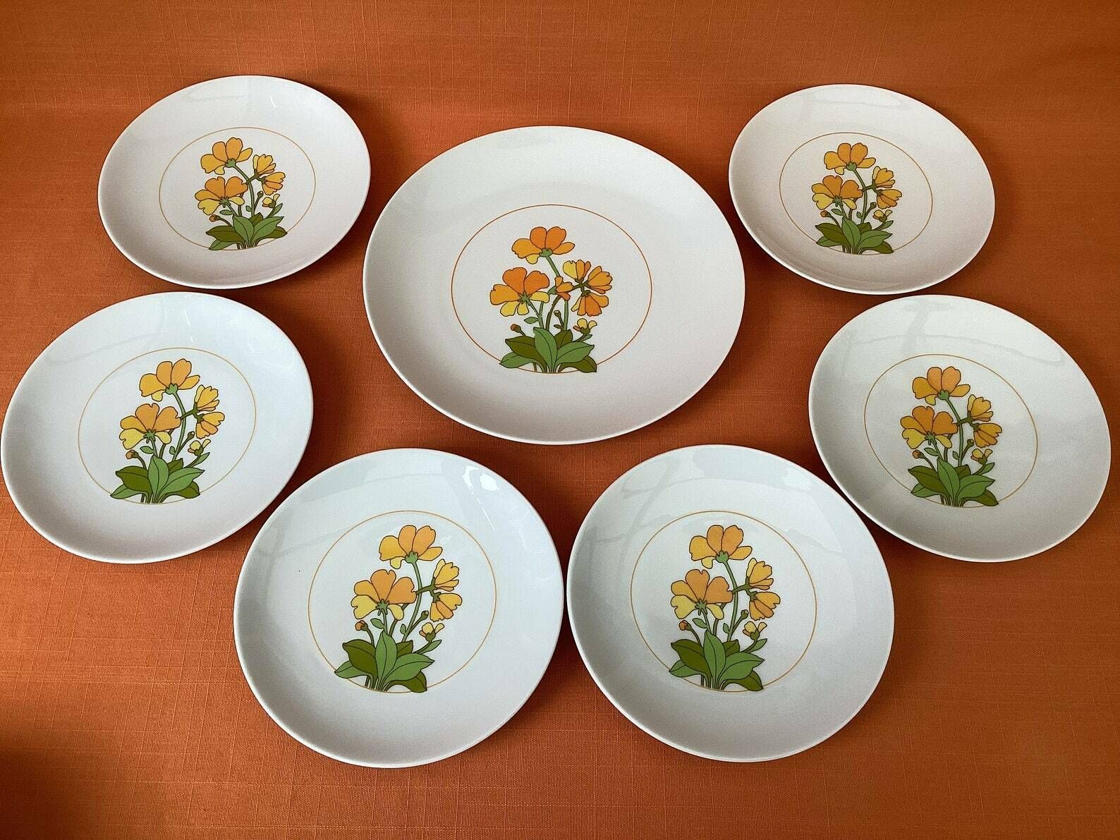 Thomas Germany theebordes en cakebordje in het 'Summer'-design, jaren 1970 (set van 7), retro Thomas porselein Summertime-bordes (7"), Rosenthal