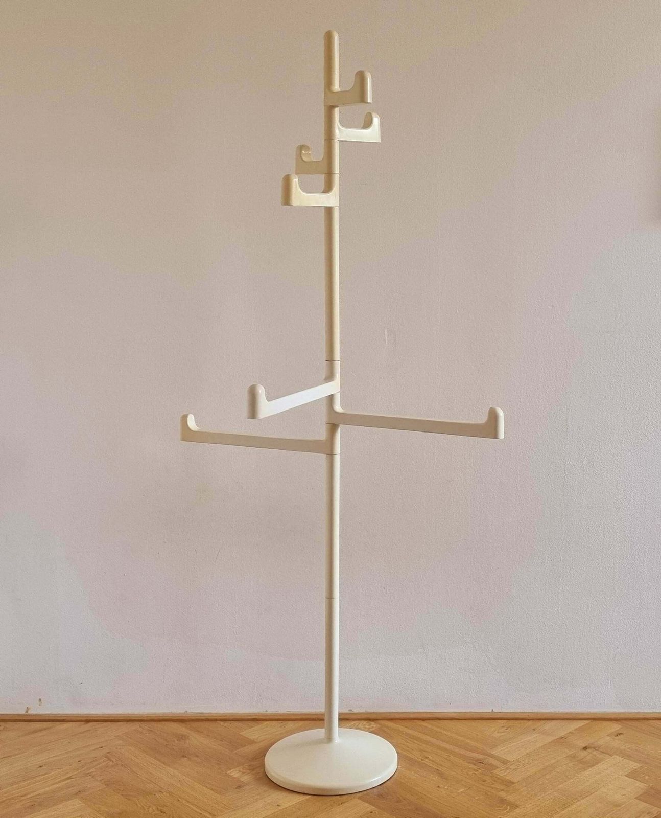 Midcentury Floor Coat Rack Gedy, Makio Hasuike, Italy, 1970s photo furniture