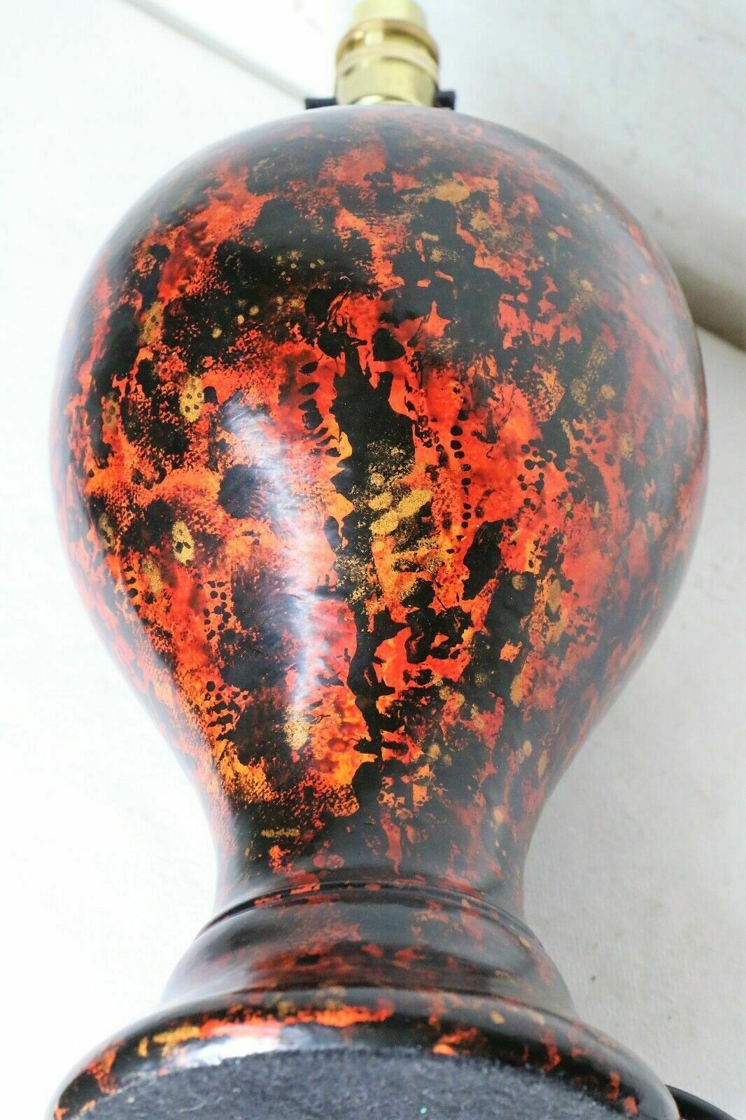 photo vinterior Table Lamp A Vintage Hand Painted Japanned Lamp 1970s Mid Century Modern Vgc