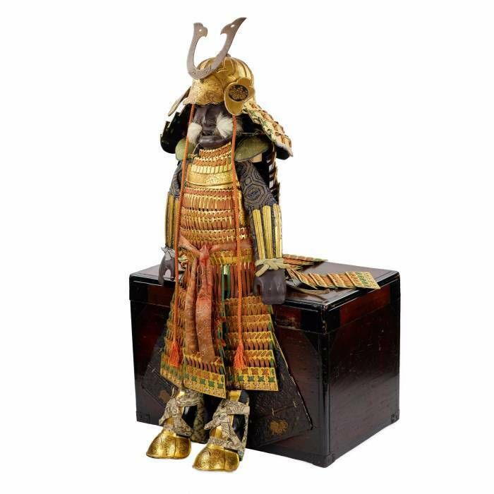 Model Of Japanese Armor Yoroi. Periodo Meiji (1868 1912) photo furniture