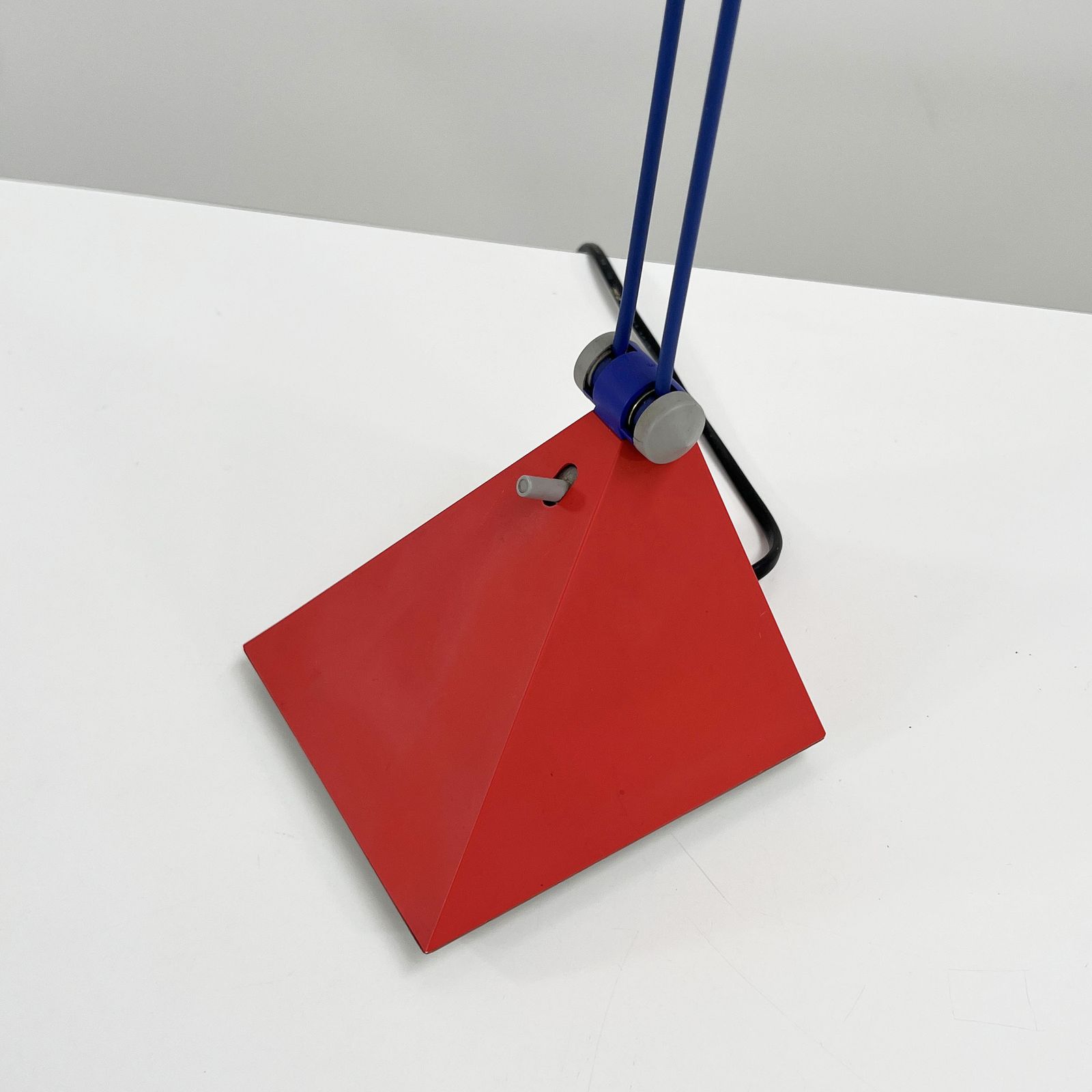 Red Desk Lamp By Lungean & Pellmann For Brilliant Leuchten Germany, 1980s photo buy