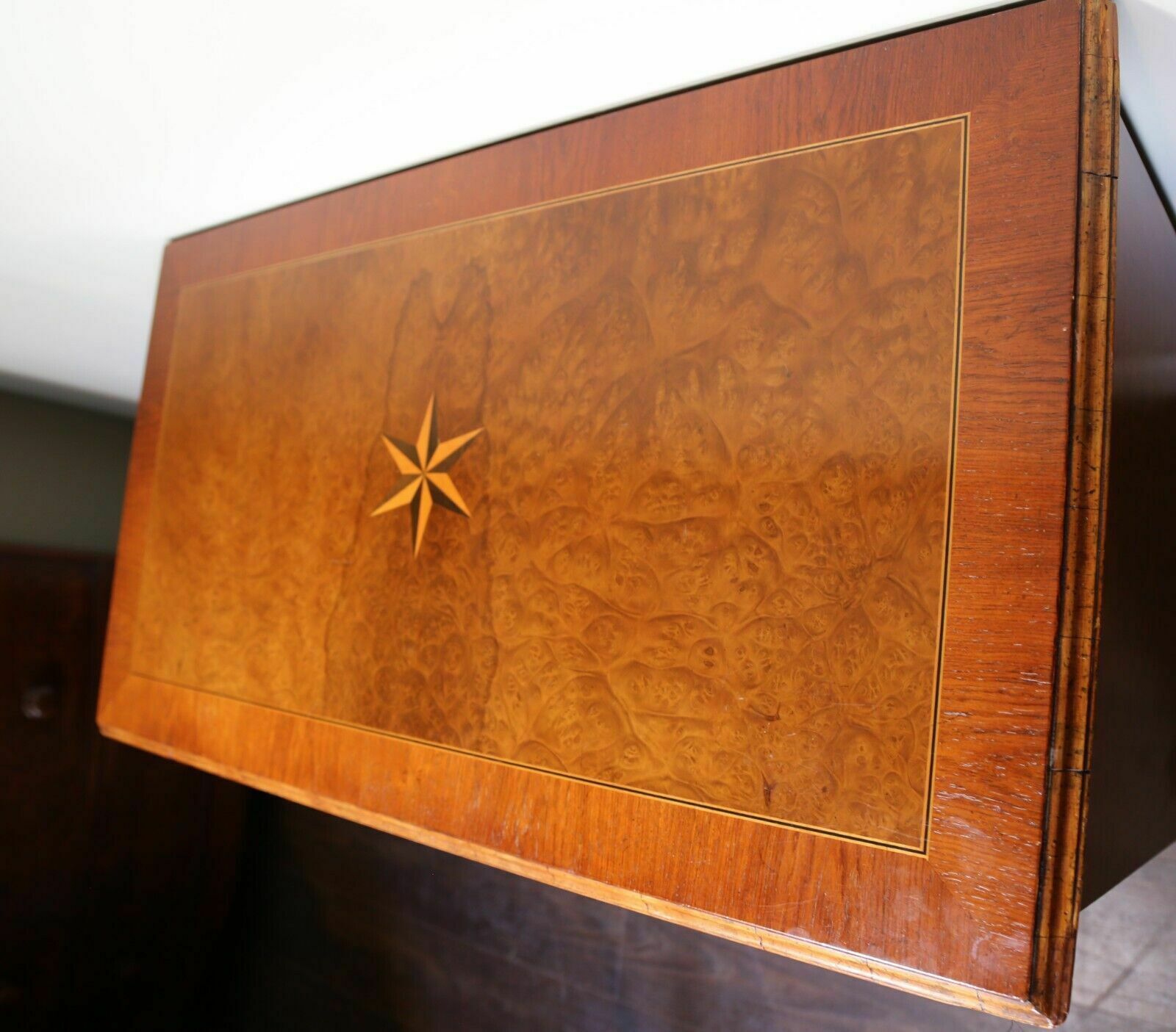 Georgian Style Burr Elm Chest Of Drawers photo vinterior