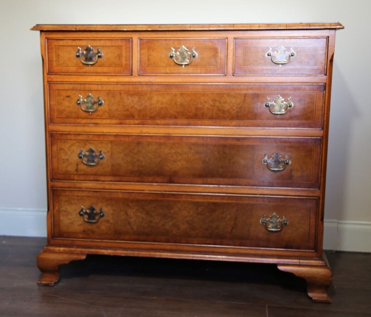 photo vinterior Georgian Style Burr Elm Chest Of Drawers
