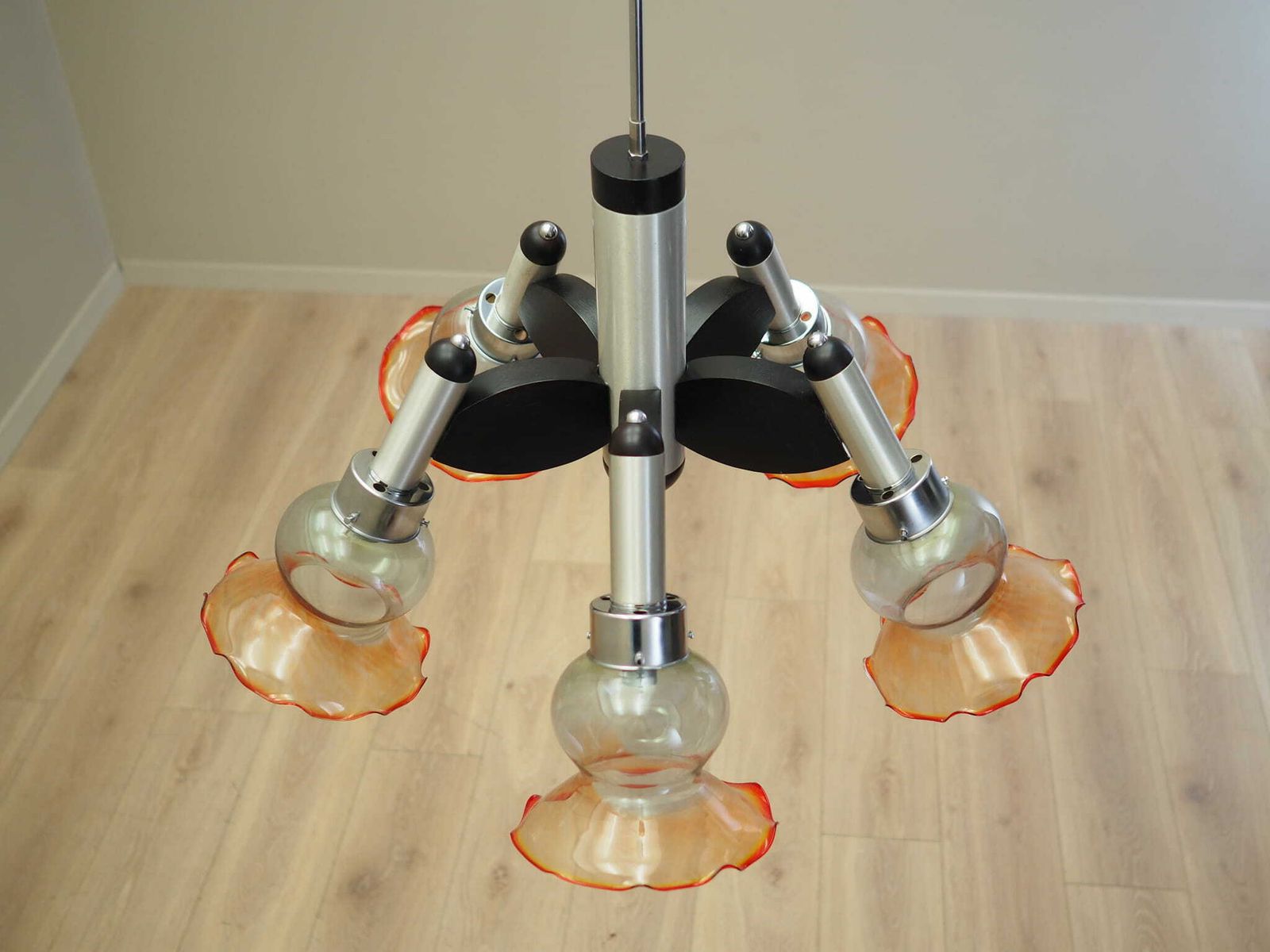photo for sale Chandelier, Italian Design, 1970s, Manufacture: Italy