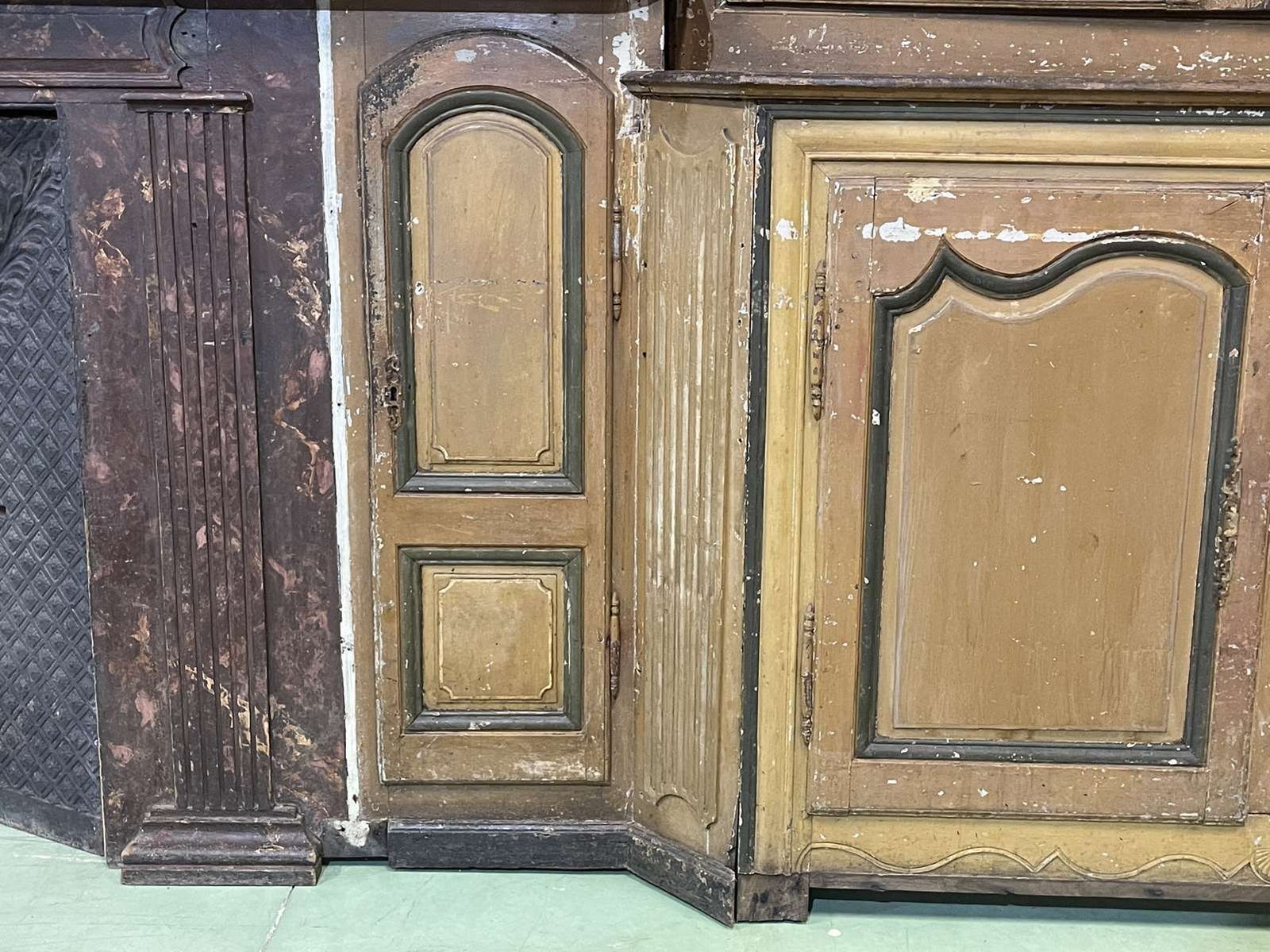 Large Wood Paneling Dating From The 18th Century And From The Manoir De La Psalette (Tréguier 22) photo 36000.0