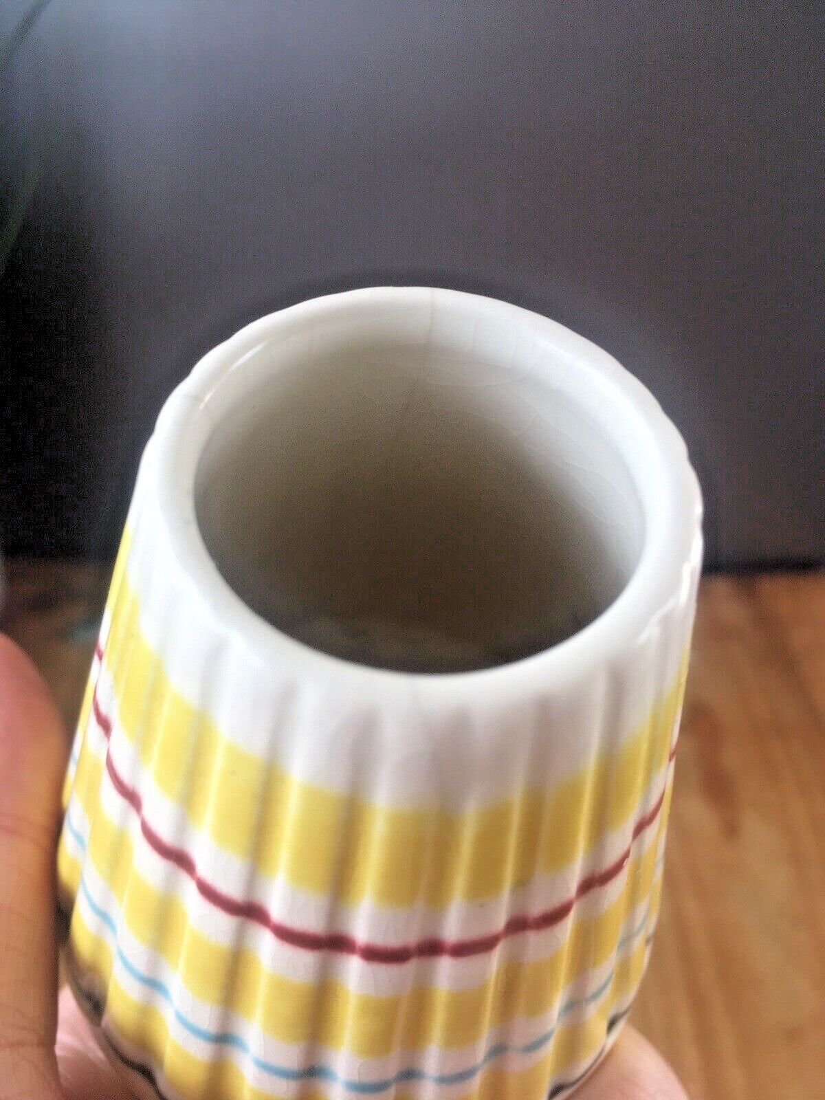 Mid Century Modern 60's Hornsea Rainbow John Clappison 552 Ribbed Bud Posy Vase photo vinterior