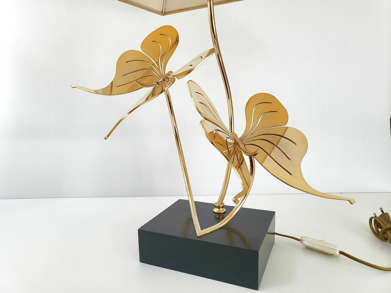 Important & Chic Vintage Lamp With Gold Brass Butterflies 70s 1970s 70s photo furniture