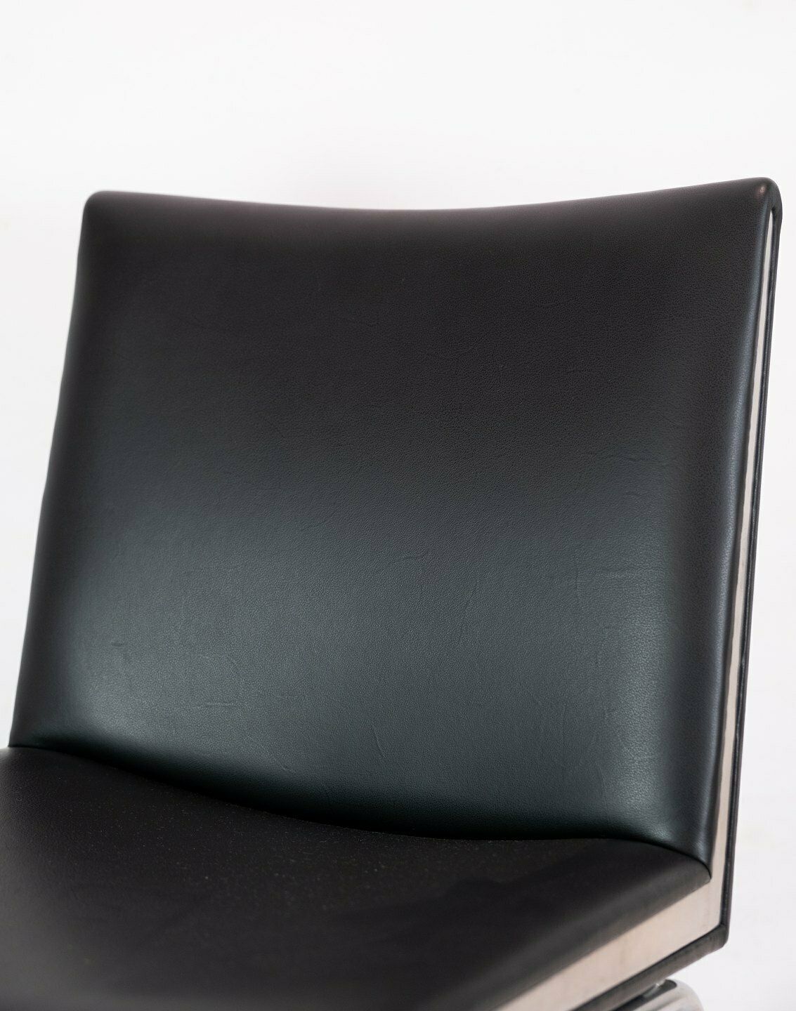 Kastrup Chair Model Ch401 In Black Leather By Hans J. Wegner For Carl Hansen & Søn From 1990s photo 2480.0
