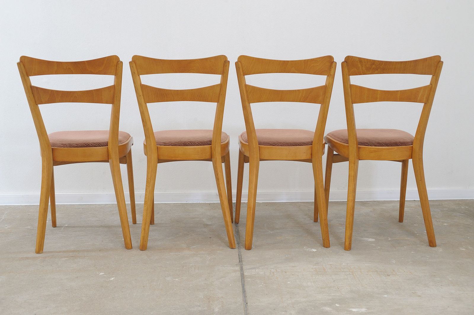 photo furniture Mid Century Dining Chairs By Tatra Nabytok, Set Of 4