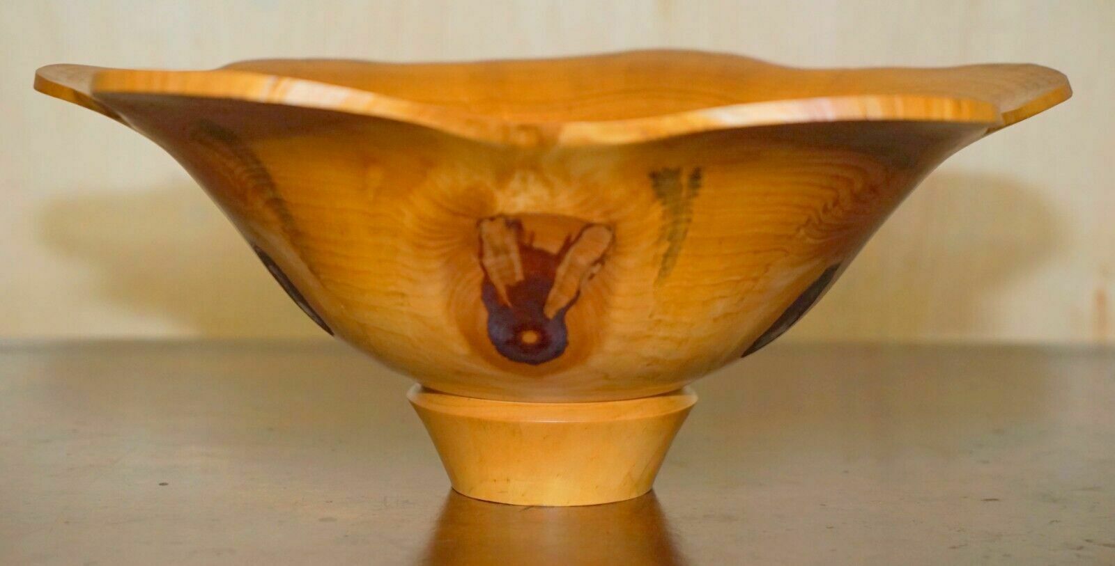 Super Rare Large Monkey Puzzle Wood Fruit Bowl By Gregory Jervis Moreton photo Home Decor