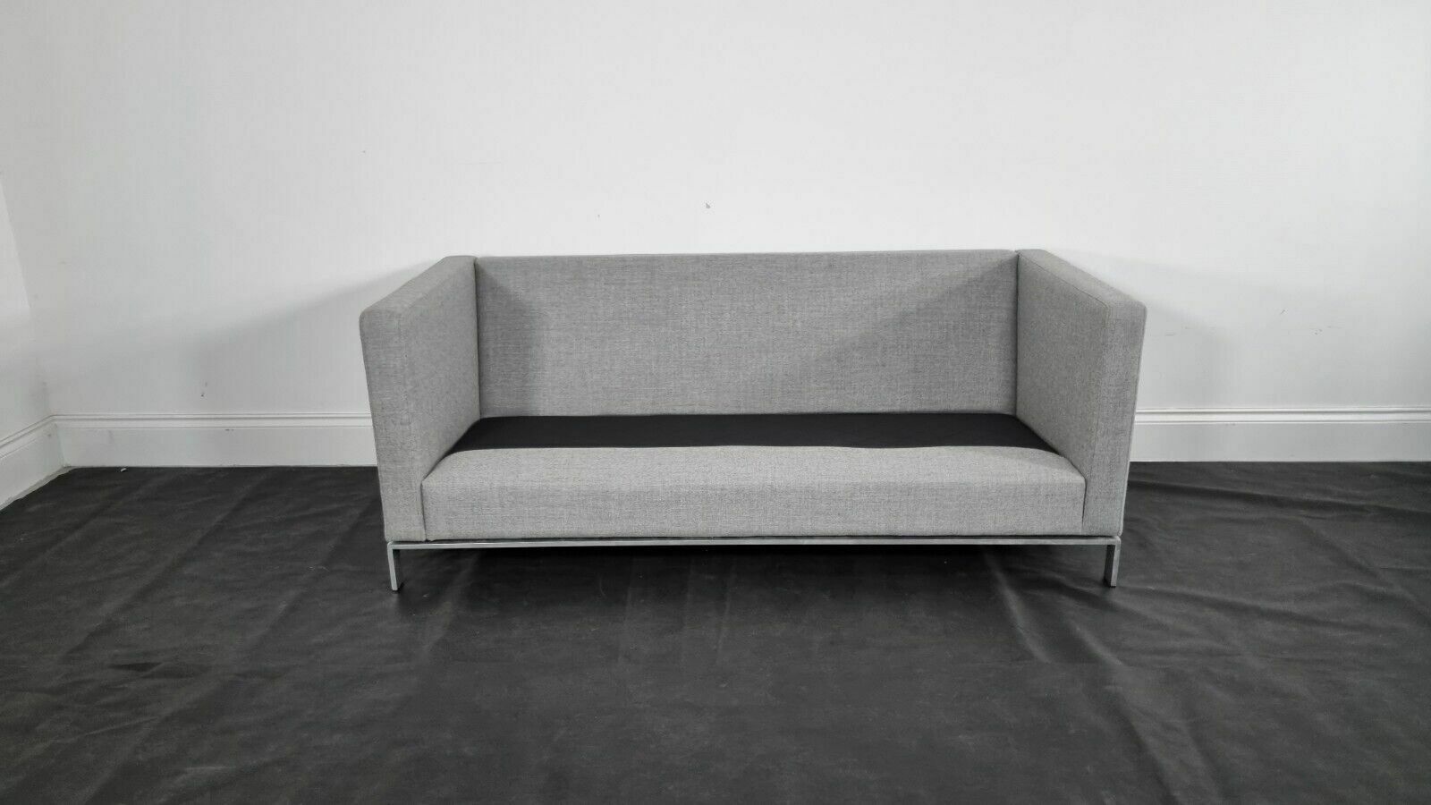 Furniture Stunning Walter Knoll 2.5 Foster Sofa In Luxuriously Soft Grey Lambswool (2) photo