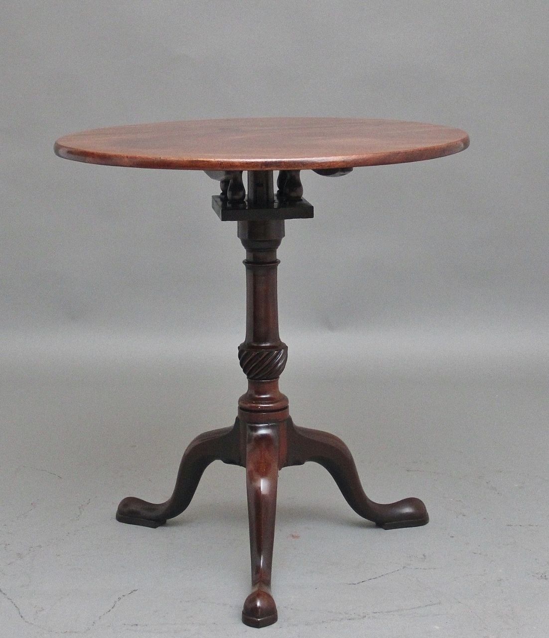18th Century Mahogany Tripod Table photo buy