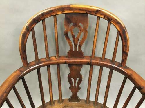 photo buy Good C19th Pair Of Burr Yew And Elm Windsor Armchairs