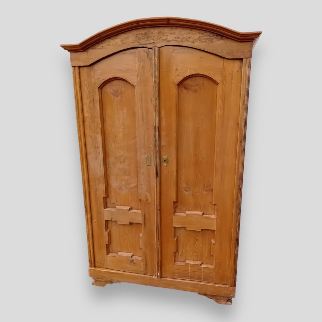 Early C20th Continental Pine Wardrobe
