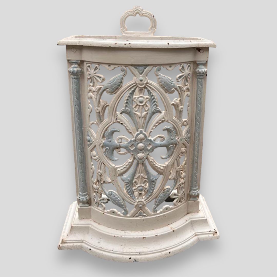 Nineteenth Century Coalbrookdale Style Cast Iron Stick/Umbrella Stand