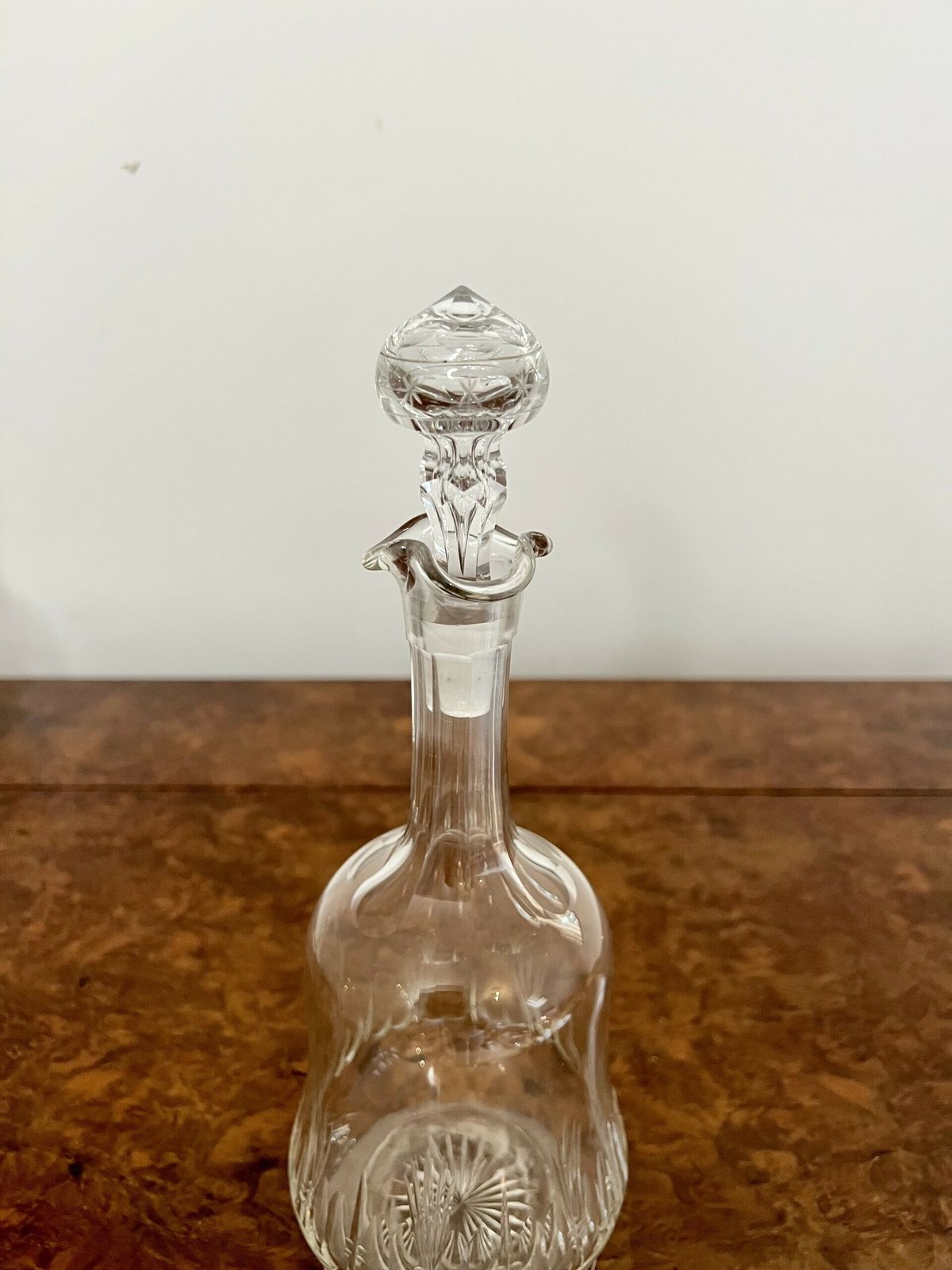 Elegant Pair Of Quality Victorian Decanters photo vinterior