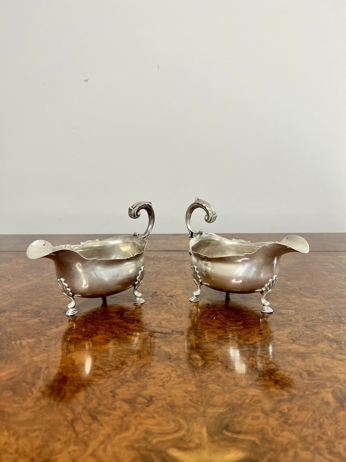 Outstanding Quality Pair Of Antique George III Silver Sauce Boats photo Home Decor